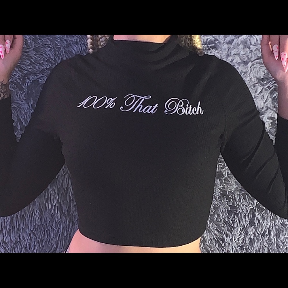 100% THAT BISH long sleeve crop